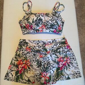 Sunsets tropical print bathing suit bottoms women’s size  M; top 34E/32f/30g